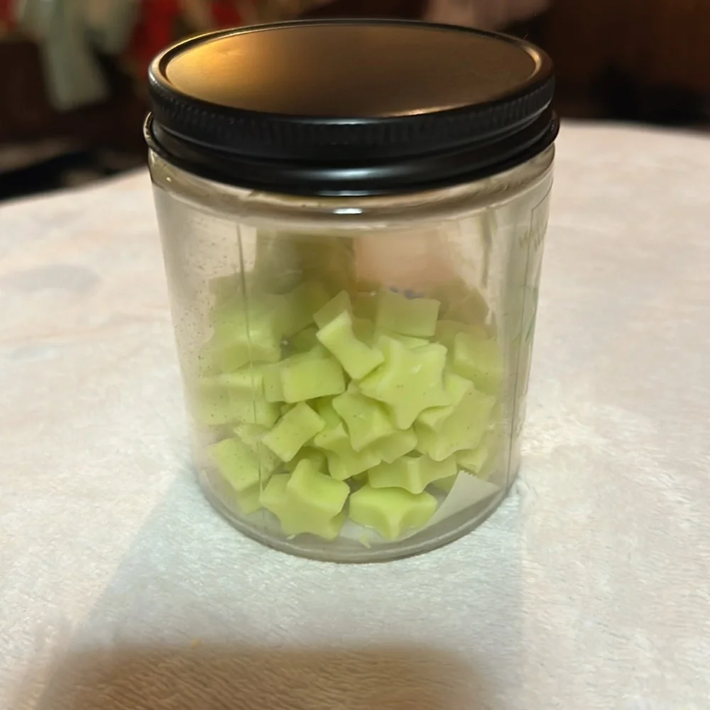Bath & Body Works Coconut Colada Hand Poured Wax Melts